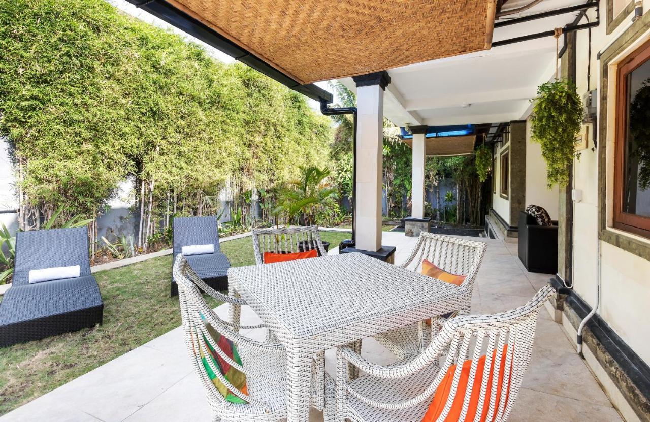 Villa Yati Seminyak Exterior foto